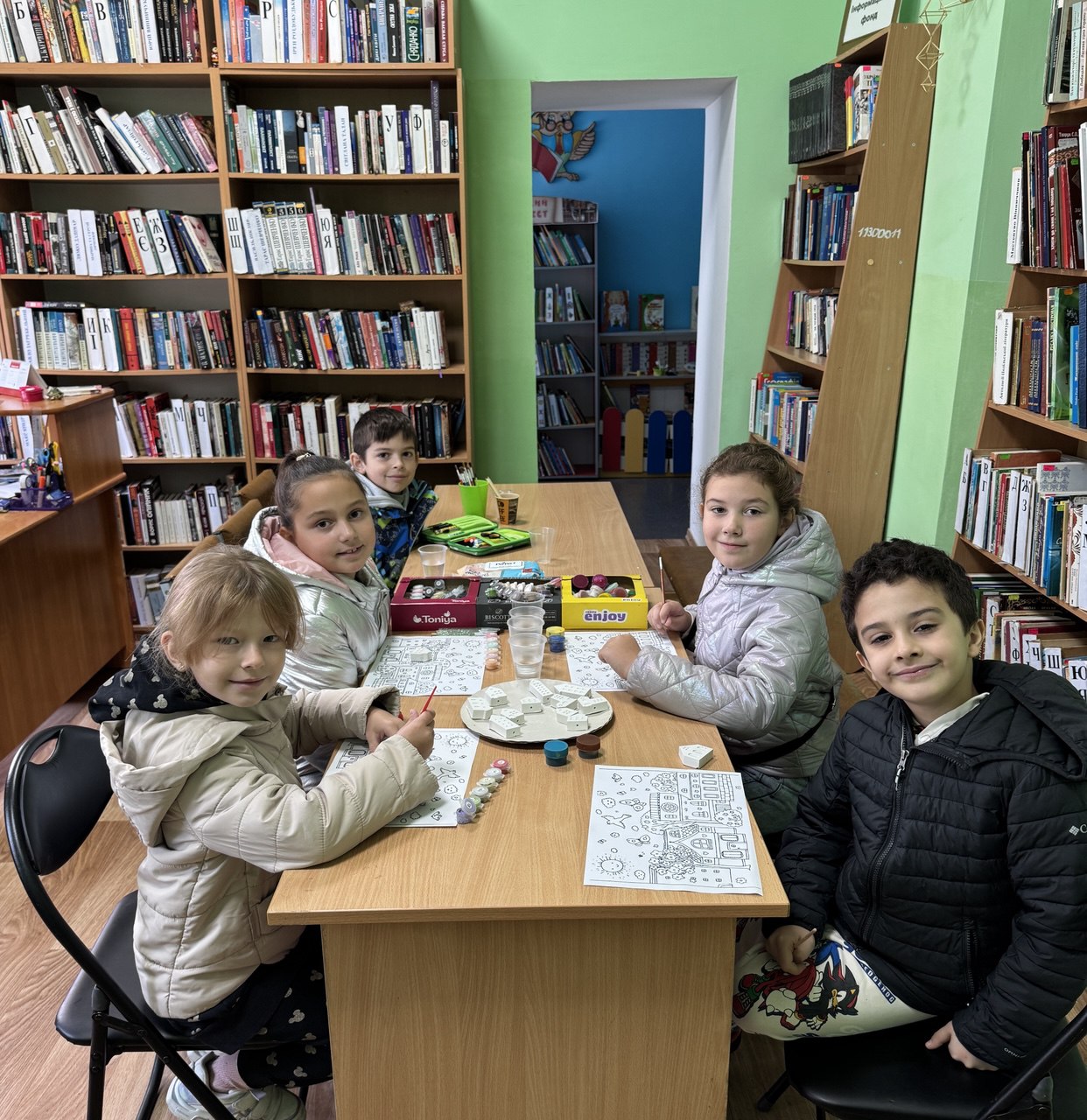 Кольорові будиночки