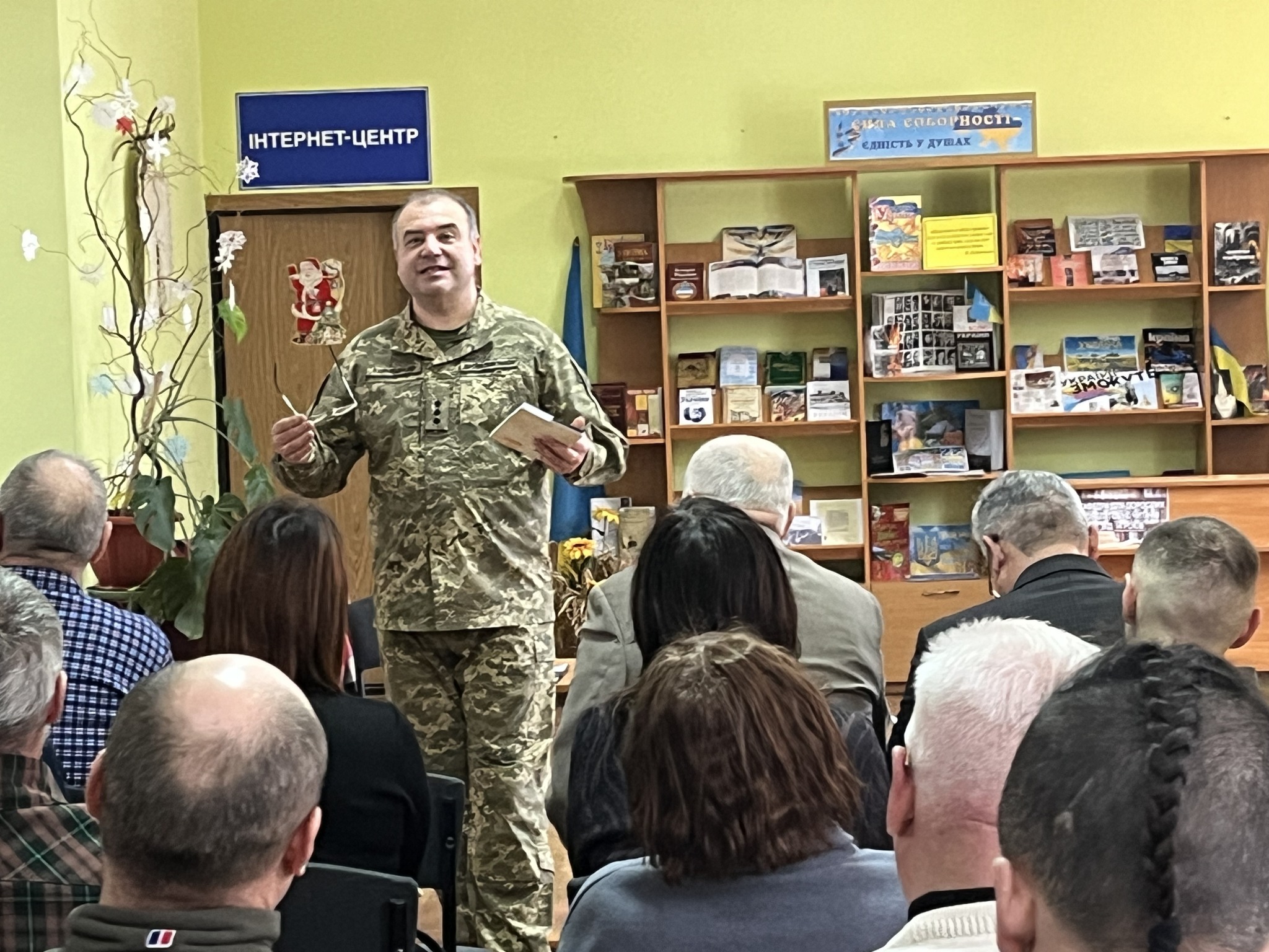 Веселому роду нема переводу